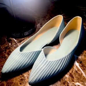 Size 39, US size 8.5